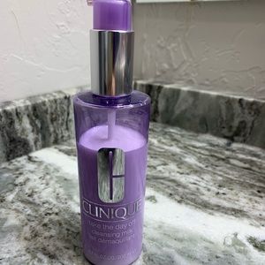 Clinique Take the day off cleansing milk